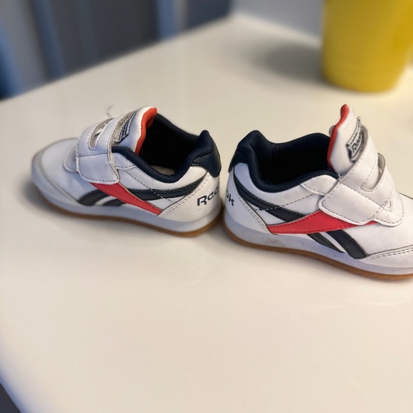 Baby Reebok - Picture 3 of 6